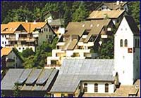 Paneles solares sobre los techos de Schnau