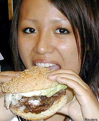 Promoción de hamburguesas con carne de ballena