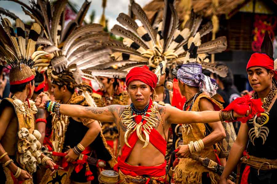 La isla de Borneo - Dayaks